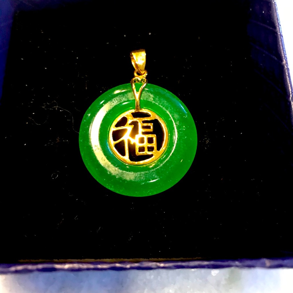 14k and Green Jade Fu HAPPINESS symbol pendant.